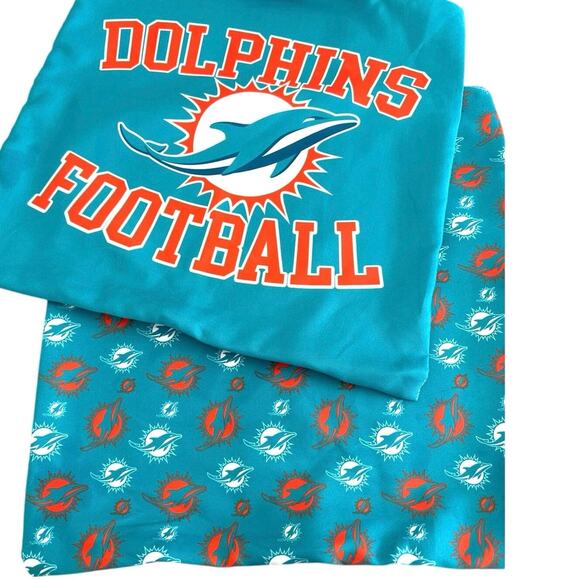 Miami dolphins pillow cases NWT 17X17 NFL football  set of 2 - Picture 1 of 9